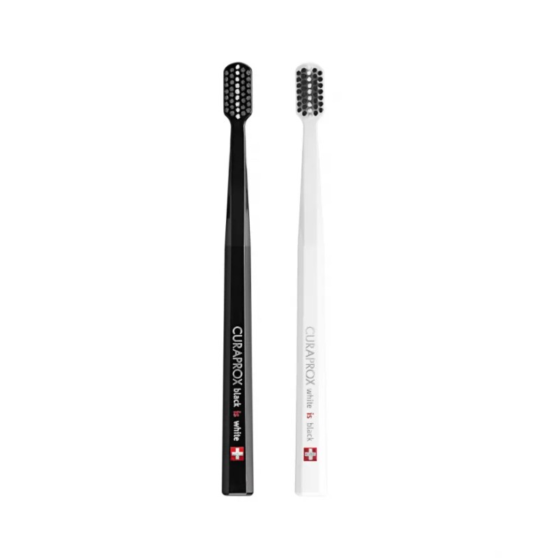 Curaprox Black & White Kit Escova Dentífrica Branca + Preta